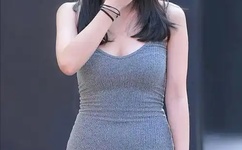 亲切的金子打扑克的视频